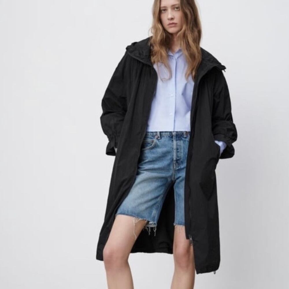 Zara Classic Minimalist Basic Black Packable Wate… - image 2